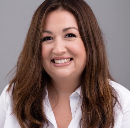 Rhian Thomas-Turner