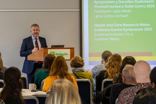 Cabinet Secretary at evidence centre event