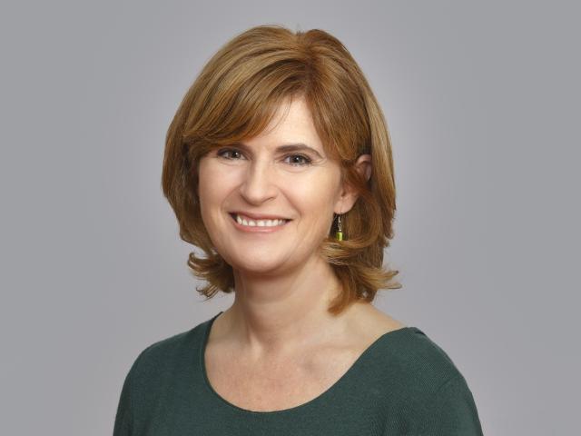 Yvonne Wren